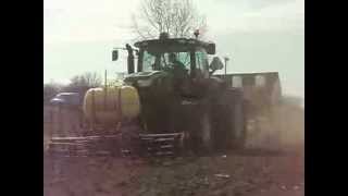 preview picture of video 'Aardappels poten met een John Deere 6150R'
