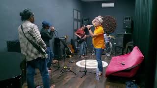 Download lagu Si Dolly - Modern Gank || Live jamming || cover mp3