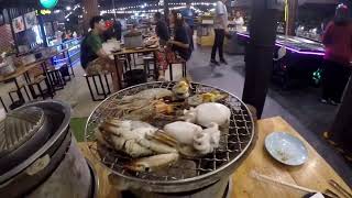 THAILAND UNFILTERED 18 .... RESTAURANT WITH PLENTY OF FOOD AND NO LIMITS.