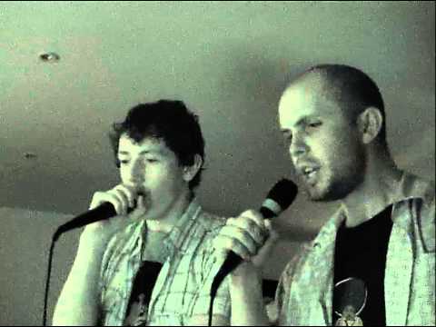 PSM2 Magazine sing The Darkness: I Believe In A Thing Called Love