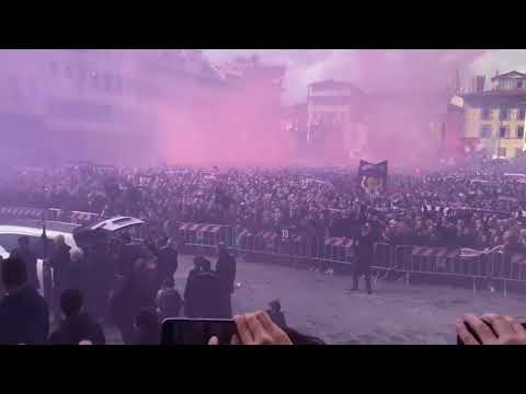 Captain Forever: Fiorentina  pay Astori emotional tribute/ Football is Beautiful/2017-18