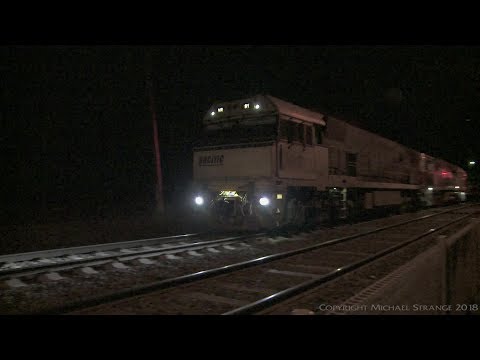 Pacific National PM4 Steel & Container Wagons - PoathTV Australian Trains & Railways