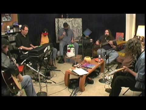 Widespread Panic play Blight with Vic Chesnutt in Dave School's basement 2001