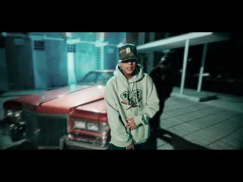 Remik Gonzalez - Piratas Y Sirenas ft. Tornillo (Video Oficial) @KEBEATS