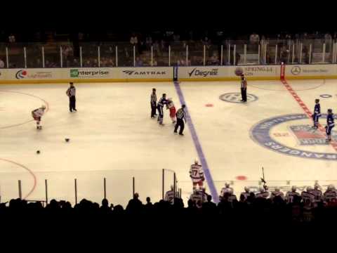 Bagarre entre Jay Rosehill et Brandon Prust