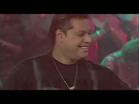 Momy Levy - No Man's Land Live (Alone Version)מומי לוי שטח ההפקר ביצוע לייב