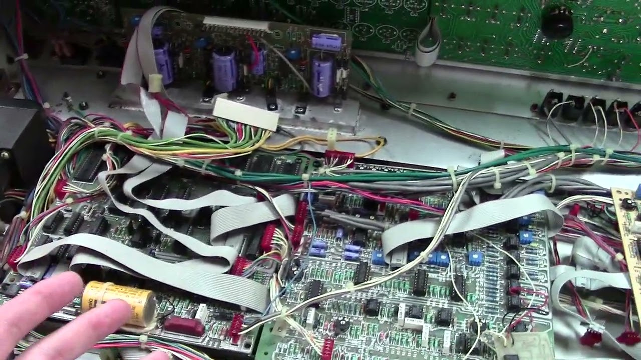 What Makes The Memorymoog Special (by synthpro)