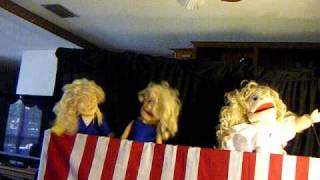 Puppets get this party started