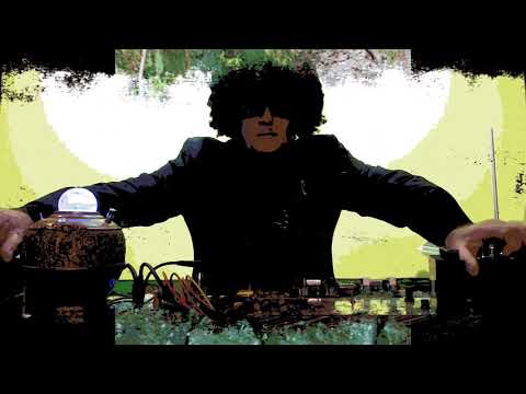 THEREMIN MARCHING BAND - The Theremin Mando Band (Wiffle Zipper)  (OFFICIAL MUSIC VIDEO)