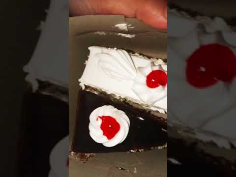 Chocolate & White Pastry Cake 🍰 🍫 😍 #shorts #shortvideo #cake #pastry #chocolate #ytshort #youtube
