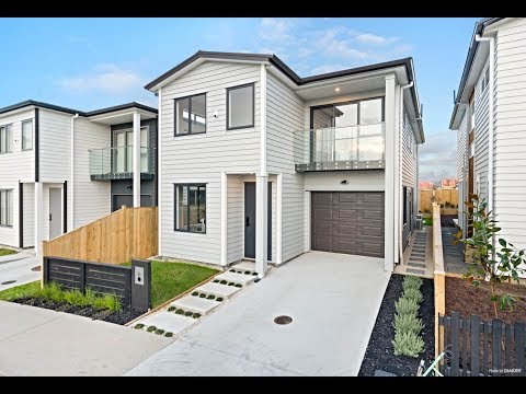 SOLD - 61 Myland Drive, Hobsonville - Michael Zhang and Dylan Tracey