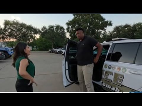 NBA legend Shaquille O'Neal throws support behind man hoping to become tallest cop in Texas