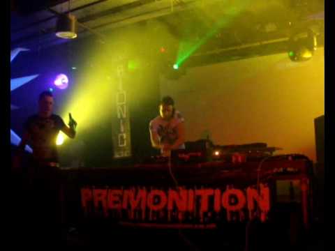 Technoboy @ Bionic (video 2) - The Raiders - A Feeling (Tuneboy Remix)