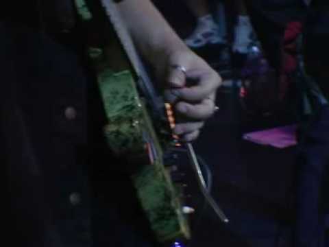 Awie Wings Alive 2006 - Sembunyi ( Set 1 )