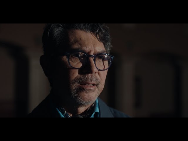 Lou Diamond Phillips: "It's all a bit too casual."