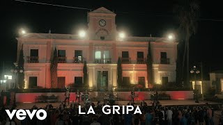 Calibre 50 - La Gripa (LETRA/En Vivo)