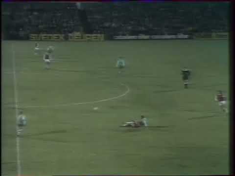 FEYENOORD - FC KAISERSLAUTERN - 1976 - SAISON 1976/1977 -