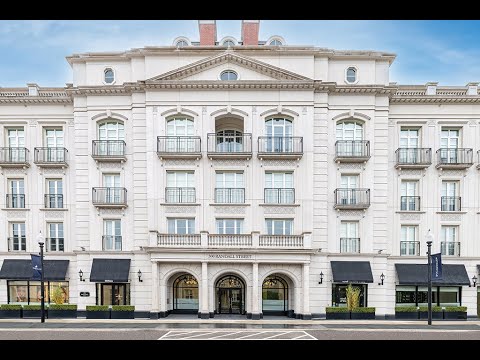 Join us on a tour at 300 Randall Street PH2, Oakville - Luxury Real Estate