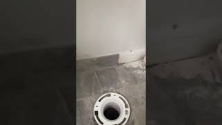 How to set an offset toilet flange