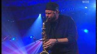 Mike Stern - Slow Change + interview (Live Leverkusen Jazztage 2003)