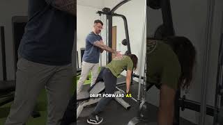 Smith Machine Shrug demonstration thumbnail