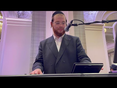 Second Dance: 🎹Motty Breier - 🎤Yidi Bialostozky