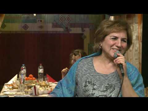 День матери  поет ассирийская певица Нина Дилон