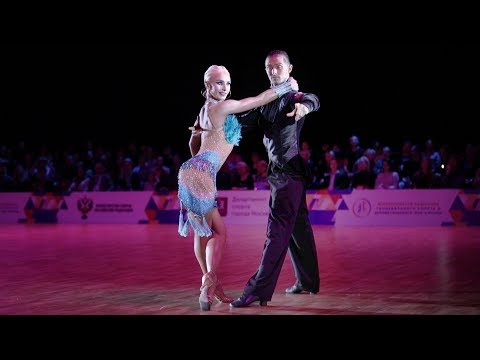 Maxim Elfimov - Evgenia Churikova | 2019 FDSARR Championship Amateur Latin - Presentation Samba