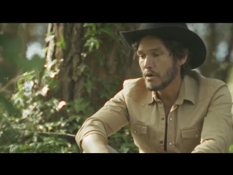 Me Hace Bien (Video Oficial) - Bálsamo