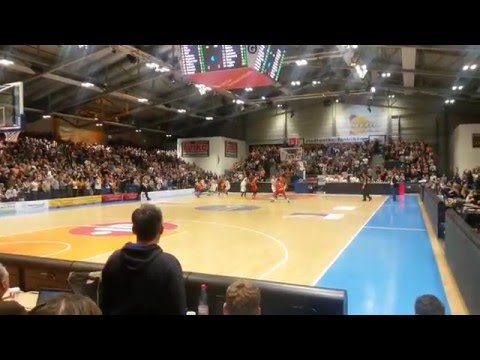 Schlussphase Science City Jena gegen NINERS Chemnitz am 06.03.2016