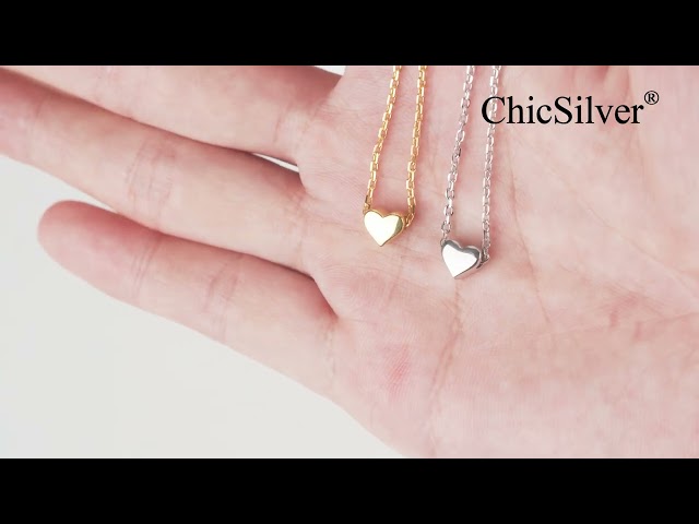 Vídeo relacionado con ChicSilver Colgante Negro Mujer Collar Luna Media Invertida Plata de Ley 925 Joyería Delicada Pareja Regalo Aniversario
