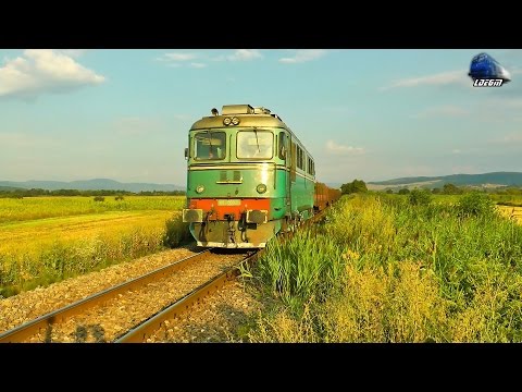 060-DA 60-0330-5 cu/with Marfar CFR MARFA Freight Train in Vadu Crisului - 14 August 2015