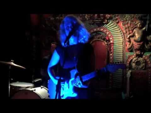The Dagons - Carnival Wearing Thin / Planchettes Half Apes, live! Los Angeles 06-03-11