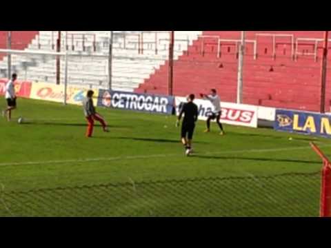 Entrenamiento de Julio Chiarini (Instituto-IACC)