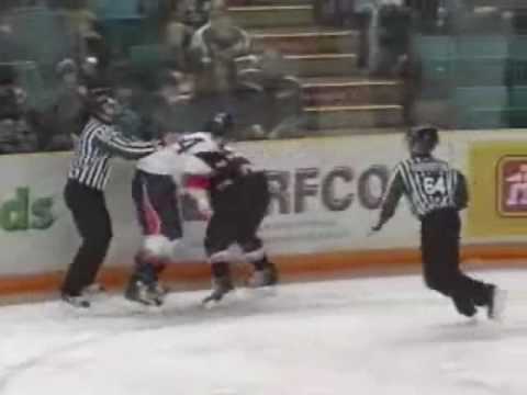 Brett Lyon vs Josh Caron