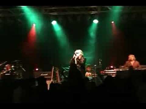 Promotional video thumbnail 2 for Bed of Roses