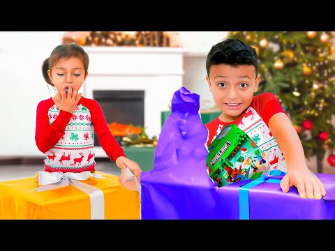 ABRIENDO LOS REGALOS DE SANTA 2023 | FELIZ NAVIDAD 🎅