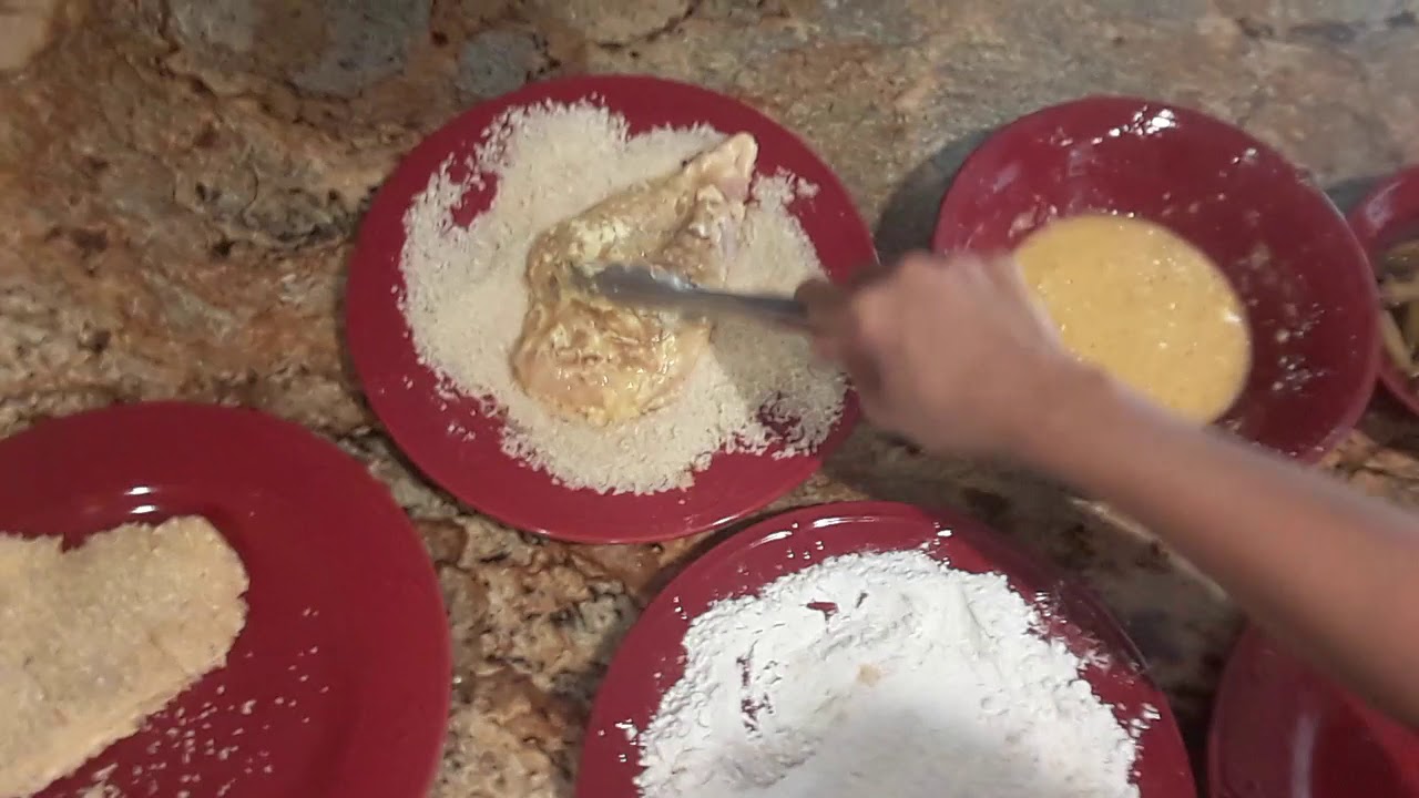 Fried Chicken Breast with Kikkoman Panko (Japanese Style) Bread Crumbs - Part 1