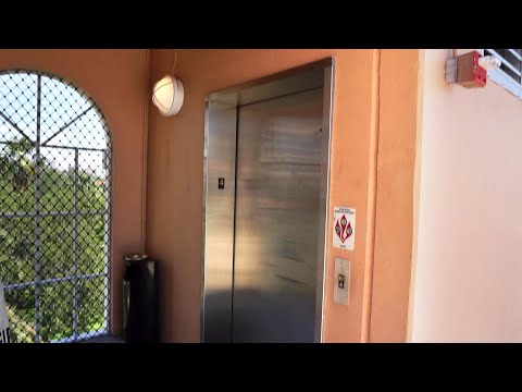 Miami Elevator (Dover) Impulse hydraulic elevator @ SPYC Parking Garage, Saint Petersburg, Florida