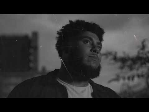 D7 ft. Big Zuu - Paper Chase [Official Visualiser]