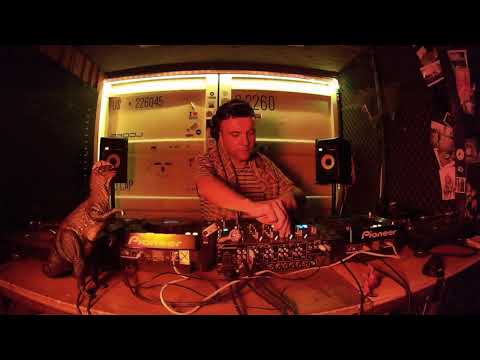 Dug up the Bongo w/ D. Yaroslav @ 20ft Radio