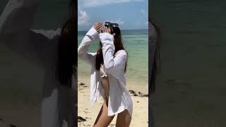TikTok trend bikini 2020