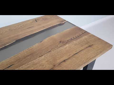 Industrialny stół z kanionem z żywicy epoksydowej