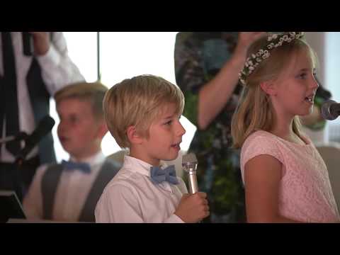 Lucian și Adelina | Familia 5 - V-aţi pornit (nuntă)