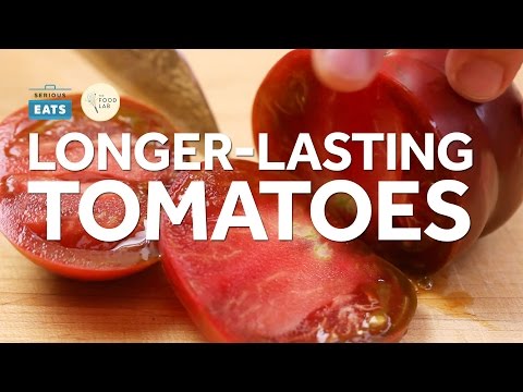 An Offensively Easy Way To Keep Your Tomatoes Fresh For Longer