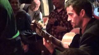 HERNAN cucuza CASTIELLO Y MAXI moscato LUNA CON EL TANGO "FAROLITO DE PAPEL" EN EL BAR EL FARO