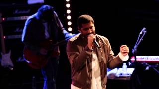Criolo - Subirusdoistiozin - Live au Festival Au Fil des Voix 2015