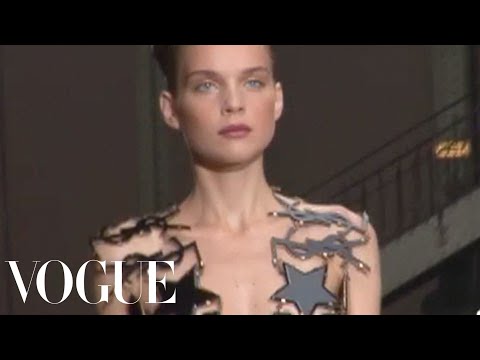 Fashion Show - Yves Saint Laurent: Spring 2008 Ready-to-Wear