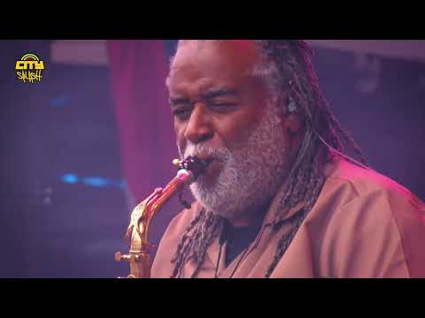 Tarrus Riley - She's Royal | LIVE at City Splash 2025