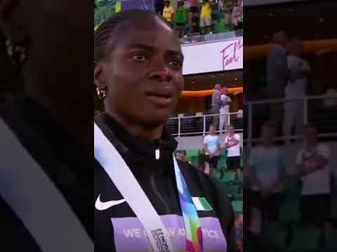 Tobi Amsuan Cried to Nigeria National Anthems #afrobeats #world #worldrecord #worldathletics